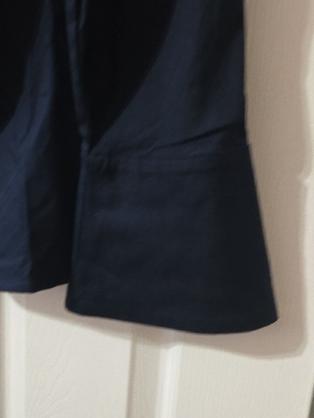 White House Black Market Navy Button-Up Top - Picture 4 of 8